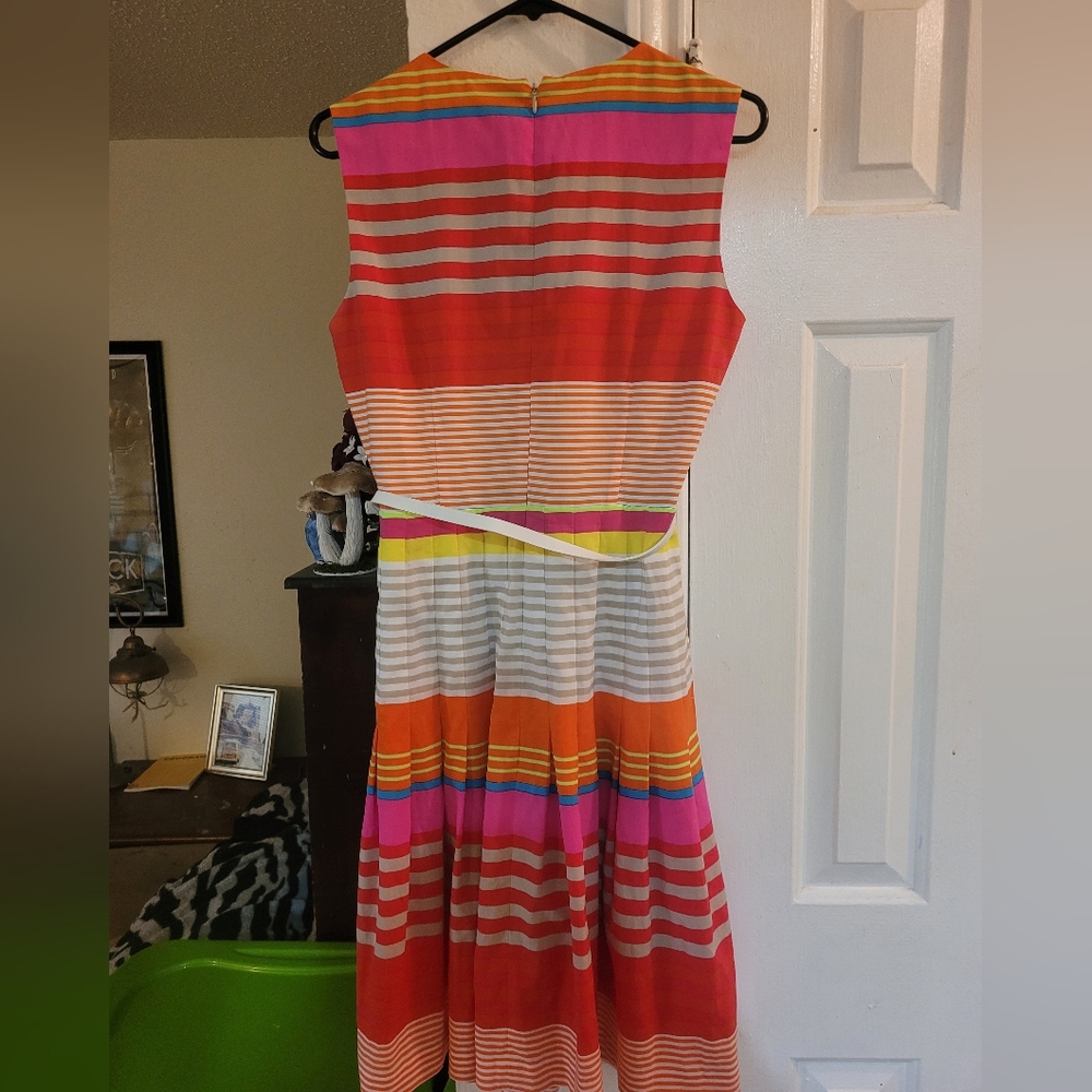 Colorful Cute Dress - Picture 3 of 3